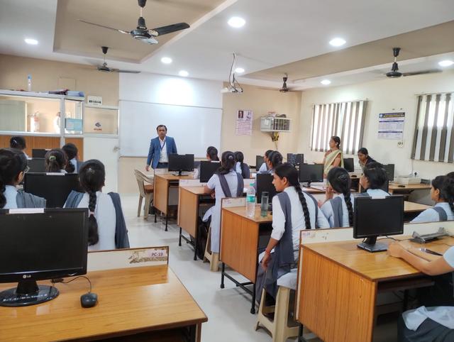 RLT College Of Science, Akola